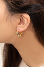 Load image into Gallery viewer, Agra Huggie Hoop Earrings