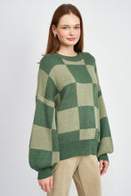 Load image into Gallery viewer, CHECKERED SWEATER WITH BUBBLE SLEEVES