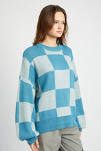 Load image into Gallery viewer, CHECKERED SWEATER WITH BUBBLE SLEEVES