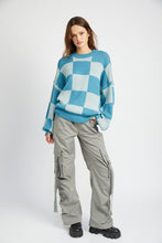 Load image into Gallery viewer, CHECKERED SWEATER WITH BUBBLE SLEEVES